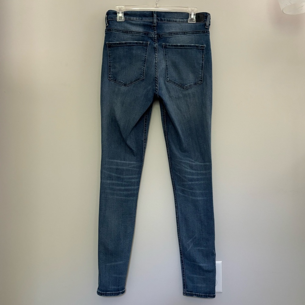 Express Jeans - Picture 2 of 3